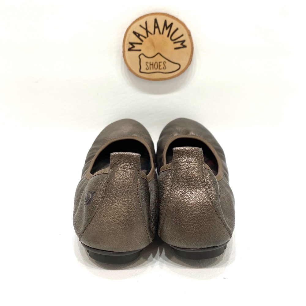 Women's Metallic Ballet Flats - Picture 3 of 8
